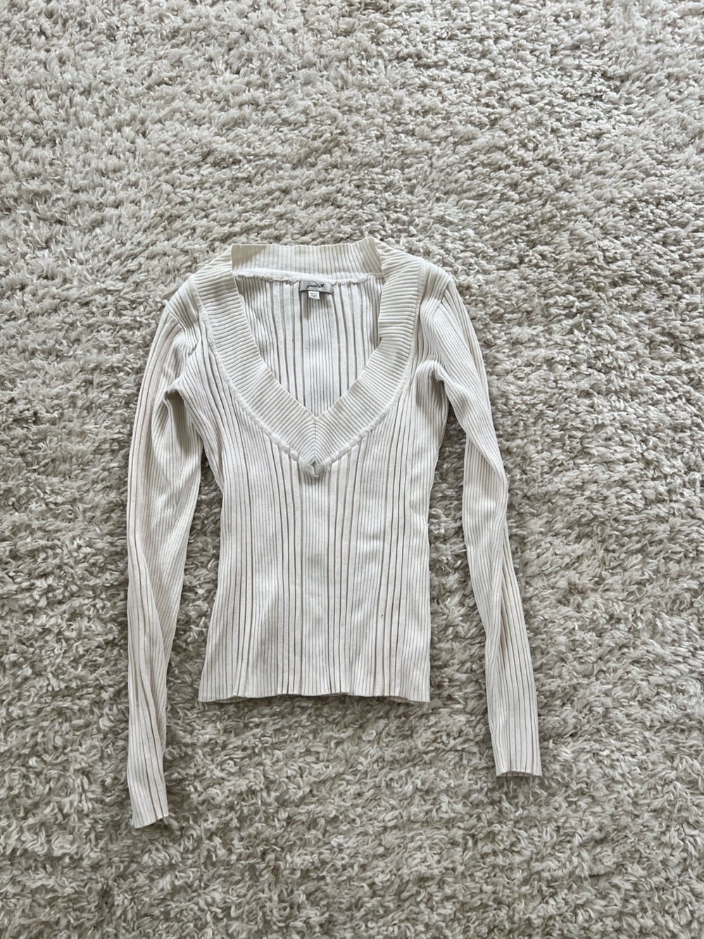 Grane Cream Ribbed V-Neck Long Sleeve Sweater